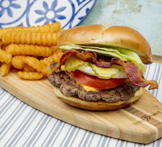 Cheeseburger_L9I8155